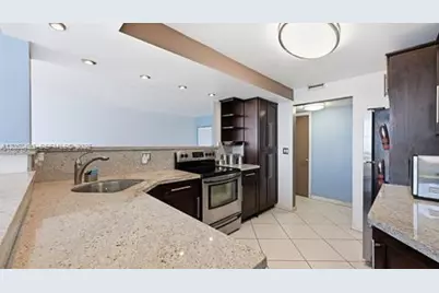 200 E Leslie Dr #722, Hallandale Beach, FL 33009 - Photo 10