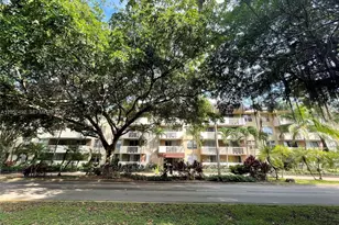 1800 Sans Souci Blvd, North Miami, FL 33181 - Photo 16