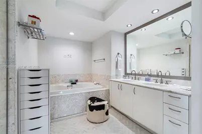 1331 Brickell Bay Dr #1611, Miami, FL 33131 - Photo 28
