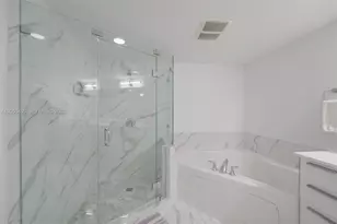 16699 Collins Ave, Sunny Isles Beach, FL 33160 - Photo 12