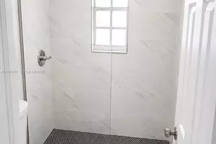 1114 NW 59th St, Miami, FL 33127 - Photo 8