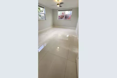 8205 Lake Dr #101, Doral, FL 33166 - Photo 10