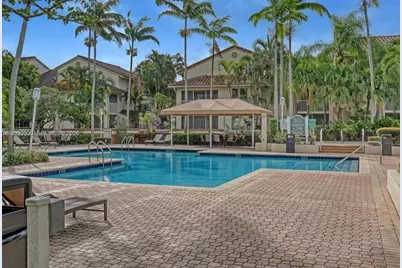 14208 Glenmoor Dr #14208, West Palm Beach, FL 33409 - Photo 2