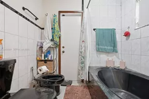 4531 SW 146th Ct, Miami, FL 33175 - Photo 16