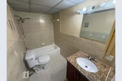 5 Olive Dr #12, Hialeah, FL 33010 - Photo 6