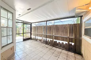 9850 W Heather Ln, Miramar, FL 33025 - Photo 16