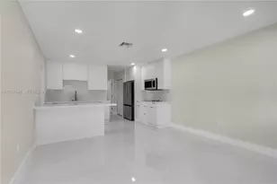2640 SW 30th Ct, Miami, FL 33133 - Photo 4
