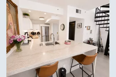 555 NE 15th St #T6, Miami, FL 33132 - Photo 10