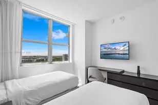 4010 S Ocean Dr, Hollywood, FL 33019 - Photo 26