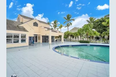 3461 NW 44th St #102, Oakland Park, FL 33309 - Photo 12
