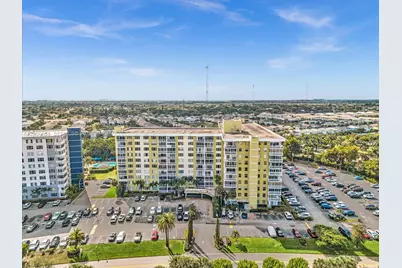 4400 Hillcrest Dr #617B, Hollywood, FL 33021 - Photo 2