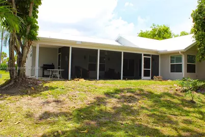 6617 Idlewild Street, Fort Myers, FL 33966 - Photo 4