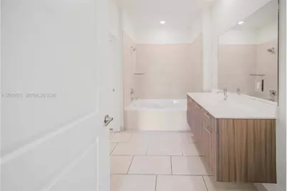 8265 NW 41st St #C-202, Doral, FL 33166 - Photo 12