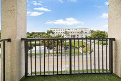 8265 NW 41st St #C-202, Doral, FL 33166 - Photo 20
