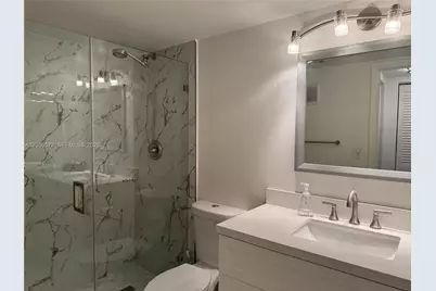 1101 Colony Point Cir #102, Pembroke Pines, FL 33026 - Photo 10