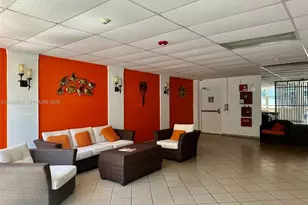 524 Washington Ave, Miami Beach, FL 33139 - Photo 4