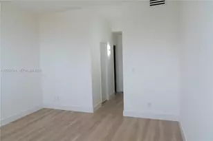 19390 Collins Ave, Sunny Isles Beach, FL 33160 - Photo 30