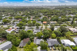 12685 NW Miami Ct, North Miami, FL 33168 - Photo 48