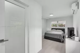 12685 NW Miami Ct, North Miami, FL 33168 - Photo 24