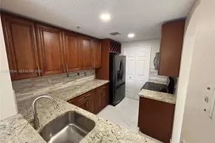 6440 NW 114th Ave, Doral, FL 33178 - Photo 2