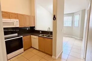 1652 SE 28th St, Homestead, FL 33035 - Photo 12