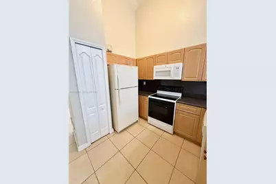 1652 SE 28th St #202, Homestead, FL 33035 - Photo 14