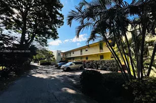 520 NE 38th St, Miami, FL 33137 - Photo 20