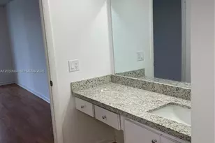 486 NW 165th St Rd, Miami, FL 33169 - Photo 8