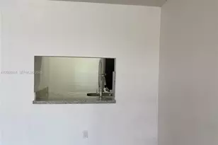 486 NW 165th St Rd, Miami, FL 33169 - Photo 22