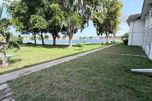 19051 NE 2nd Ave, Miami, FL 33179 - Photo 18
