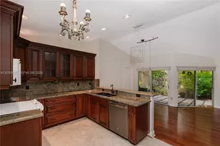 9852 NW 9th Ct, Plantation, FL 33324 - Photo 12