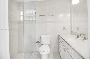 19721 SW 122nd Pl, Miami, FL 33177 - Photo 14