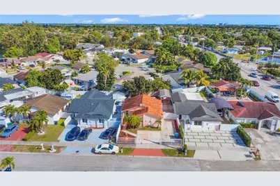 19721 SW 122nd Pl, Miami, FL 33177 - Photo 24