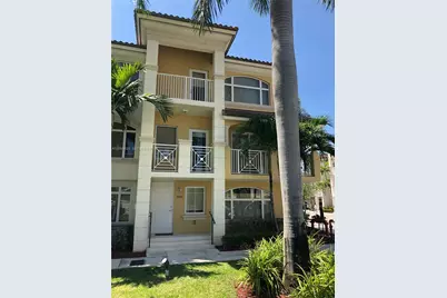 18451 NE 27th Pl, Aventura, FL 33160 - Photo 1