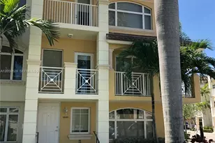18451 NE 27th Pl, Aventura, FL 33160 - Photo 1