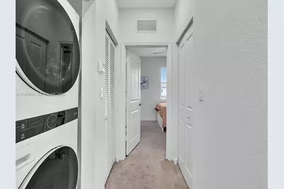 12209 NW 24th Pl, Miami, FL 33167 - Photo 38