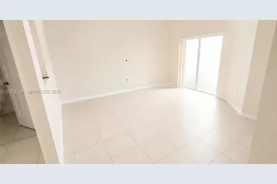 2416 SE 19th Ct #2416, Homestead, FL 33035 - Photo 12