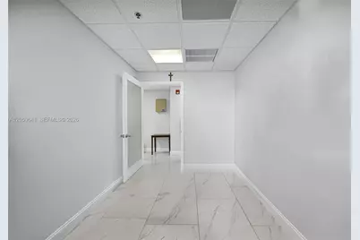 12550 Biscayne Blvd, North Miami, FL 33181 - Photo 50