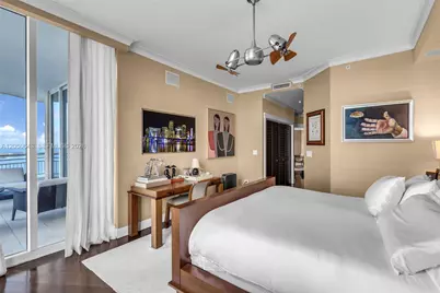 848 Brickell Key Drive #LPH4401, Miami, FL 33131 - Photo 20