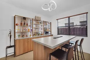 8910 NW 98th Ct, Doral, FL 33178 - Photo 24