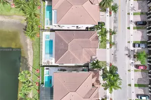 8910 NW 98th Ct, Doral, FL 33178 - Photo 10