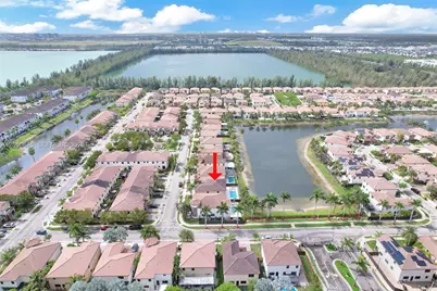 8910 NW 98th Ct, Doral, FL 33178 - Photo 8