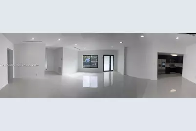 15725 NE 11th Ct, North Miami Beach, FL 33162 - Photo 4