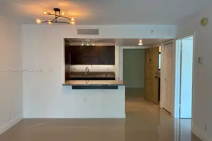 100 Lakeview Dr, Weston, FL 33326 - Photo 12