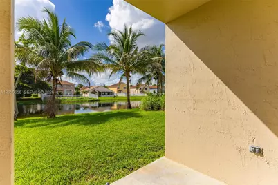 1273 NW 192nd Ter, Pembroke Pines, FL 33029 - Photo 50
