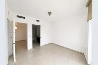 185 SW 7th St #3704, Miami, FL 33130 - Photo 24