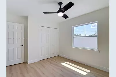 10813 Roundview Lane, Tampa, FL 33624 - Photo 30