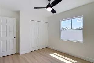 10813 Roundview Ln, Tampa, FL 33624 - Photo 30