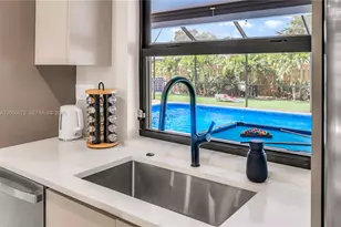 1111 NW 70th Terrace, Plantation, FL 33313 - Photo 18