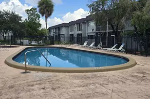 7400 NW 85th Ct, Tamarac, FL 33321 - Photo 14